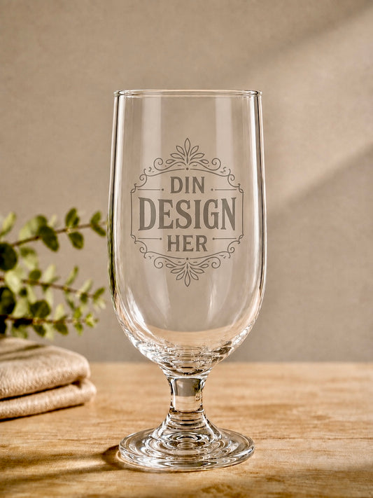 Skreddersydd glass – laget for noen spesiell | Maskingravert
